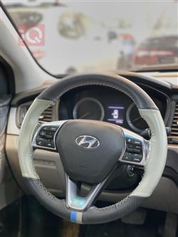 هیوندای سۆناتا